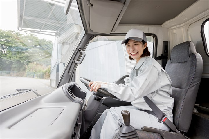 《佐波郡玉村町》週払いOK・4ｔ車での工場や店舗などへ冷凍、チル...