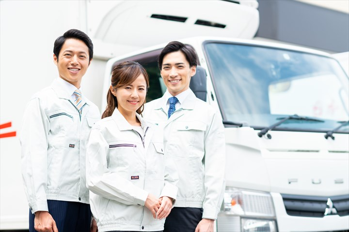《八千代市》週払いOK・3ｔ車でのチルド品のコンビニ配送ドライバ...
