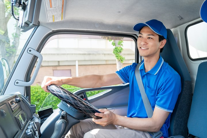 《印西市》週払いOK・4ｔ車でのスーパーへの食品の配送ドライバー...