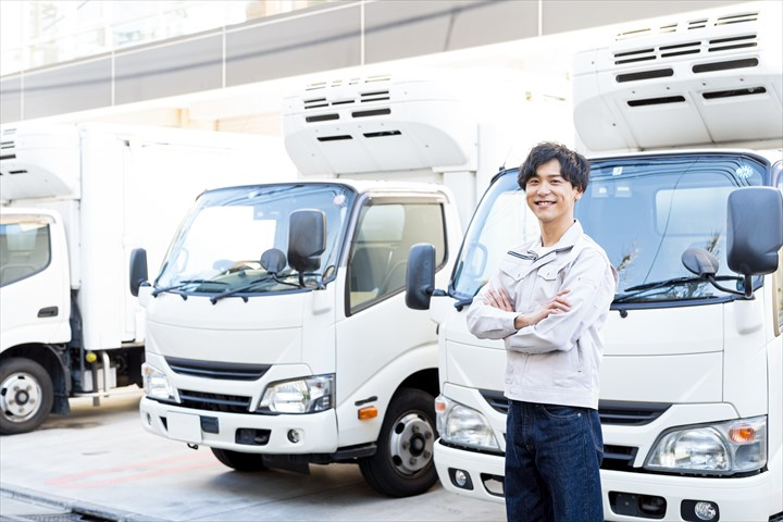 《大阪市西淀川区》週払いOK・4ｔ車でのコンビニへの常温品配送ド...