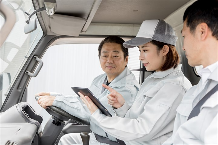 《横浜市金沢区》週払いOK・2ｔ～大型車での事業系廃棄物の回収ド...