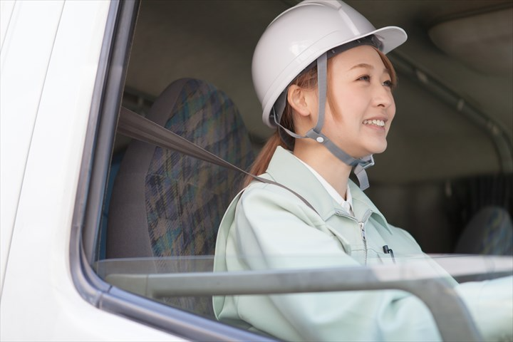 《足立区》週払いOK・3ｔ車でのゴミの回収ドライバー！（高収入・...