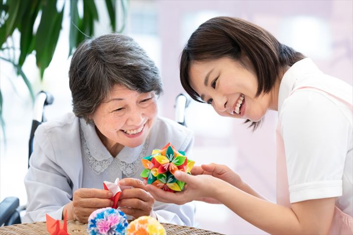 《柏市》週払いOK・ユニット型特別養護老人ホームでの介護兼送迎ス...