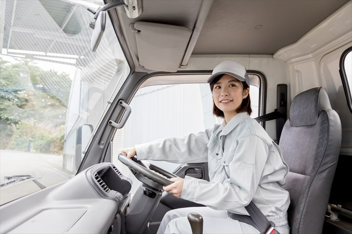 《一宮市》週払いOK・2ｔ車でのタイヤの運搬ドライバー！（土日休...