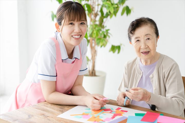 《柏市》週払いOK・ユニット型特別養護老人ホームでの介護兼送迎ス...