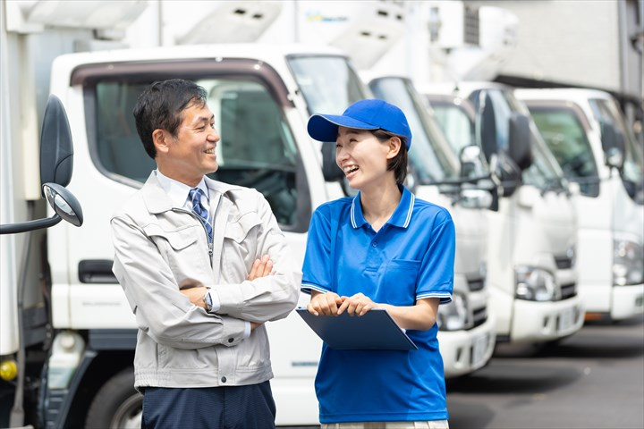 《姫路市》週払いOK・4ｔ車でのスーパーへの食品トレーの配送ドラ...