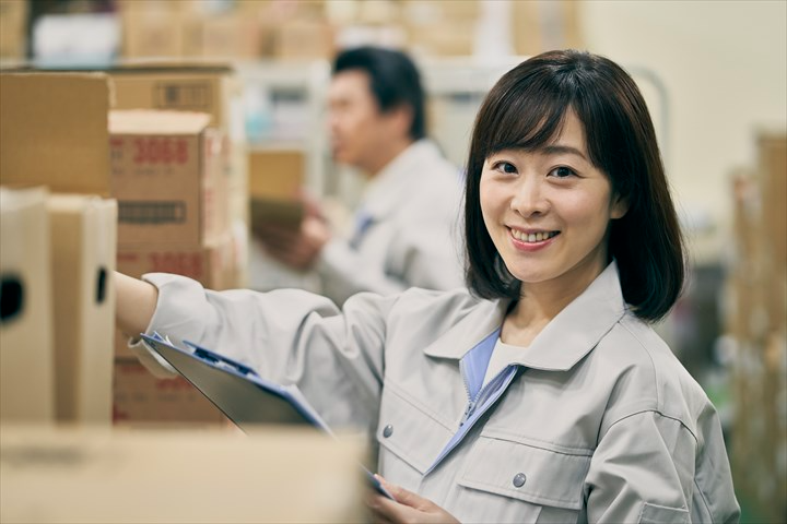 《さいたま市岩槻区》週払いOK・倉庫内での食品の仕分け作業スタッ...