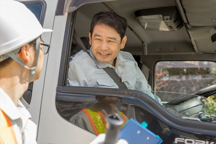 《昭島市》週払いOK・3ｔ車でのスーパーへの冷蔵、常温品の配送ド...