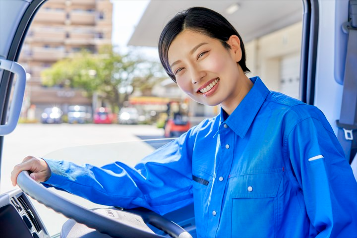 《入間郡三芳町》週払いOK・3ｔ車でのチルド商品の店舗配送ドライ...